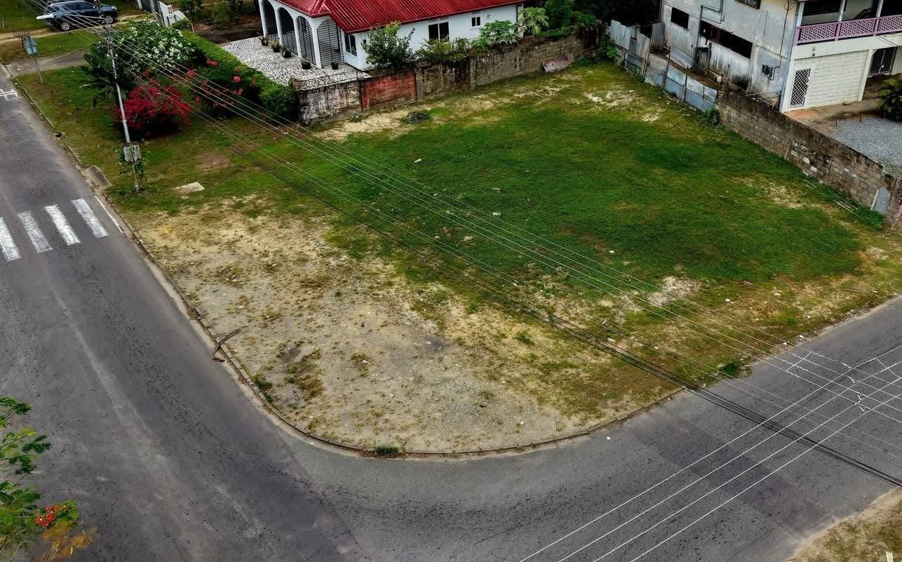 TE KOOP - HOEKPERCEEL OP TOPLOCATIE 4